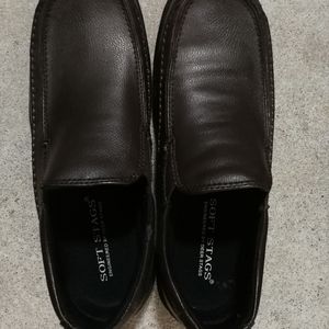 Super comfortable Black step in loafers
